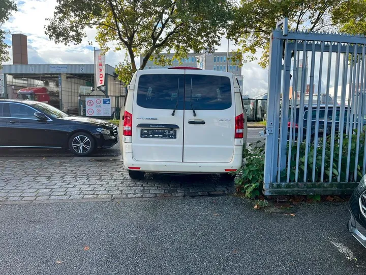 Mercedes-Benz Vito