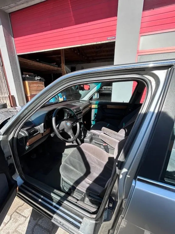 BMW 735