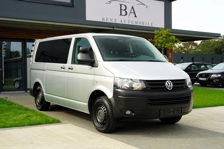Volkswagen T5 Kombi
