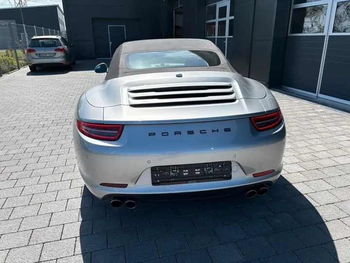 Porsche 991
