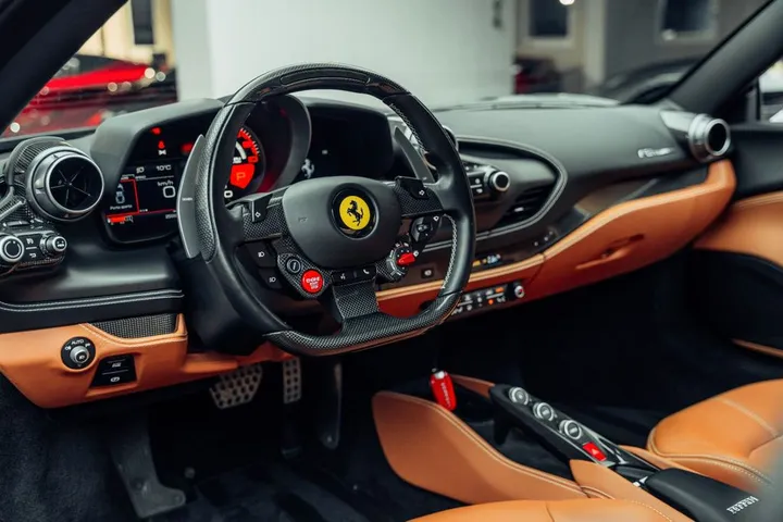 Ferrari F8