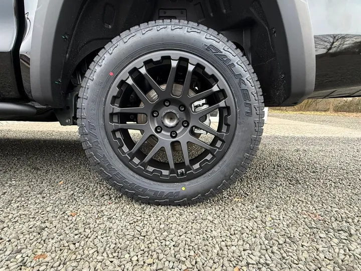 Foton 4