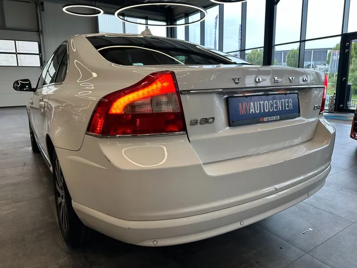 Volvo S80