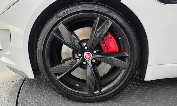 Jaguar F-TYPE
