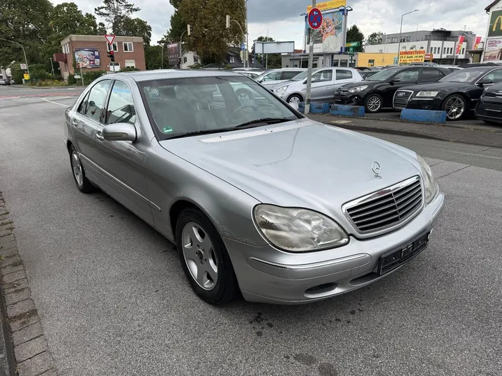 Mercedes-Benz S 320