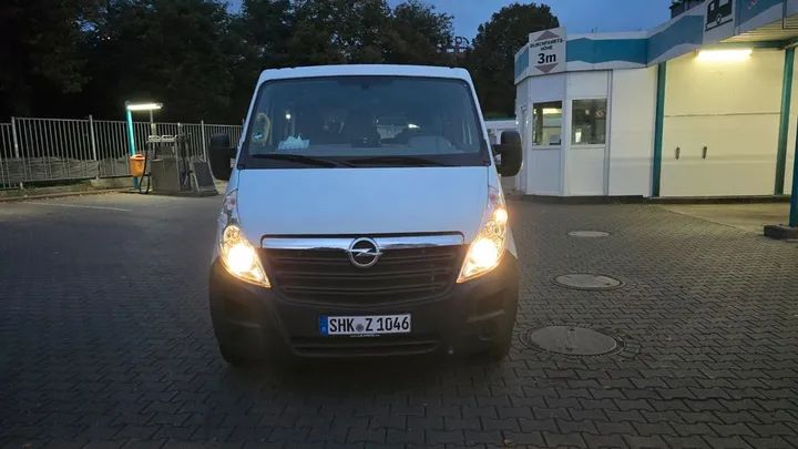 Opel Movano