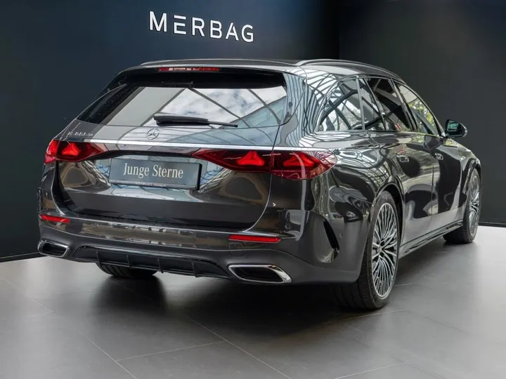 Mercedes-Benz E 300