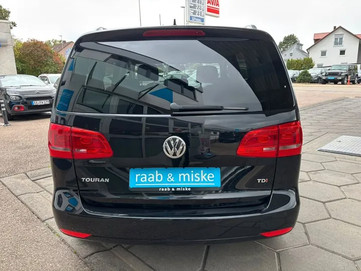 Volkswagen Touran