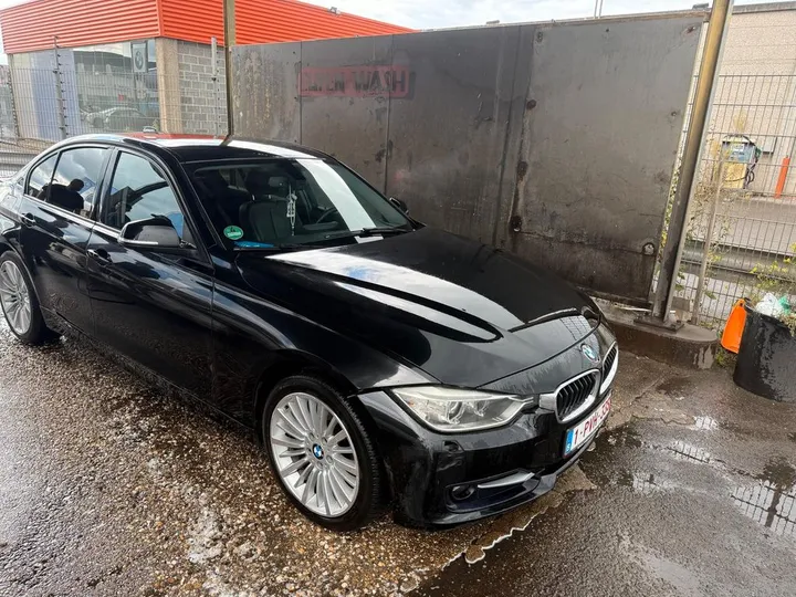 BMW 320