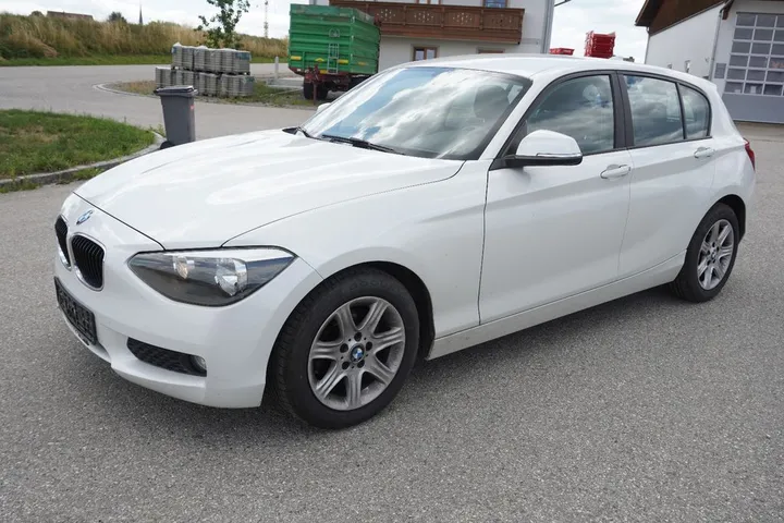 BMW 114