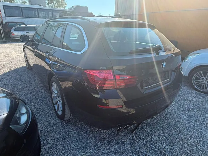 BMW 525