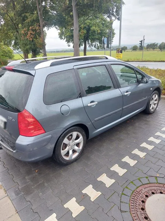 Peugeot 307