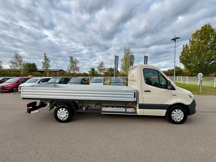 Mercedes-Benz eSprinter