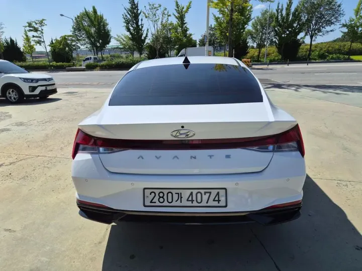 Hyundai AVANTE