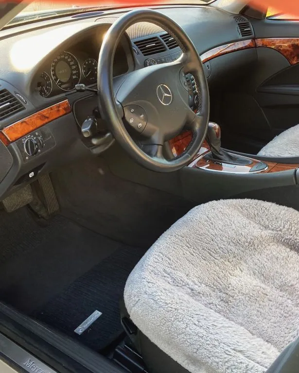 Mercedes-Benz E 200
