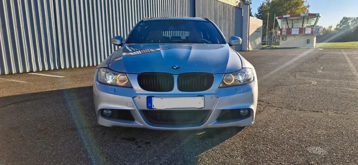 BMW 335