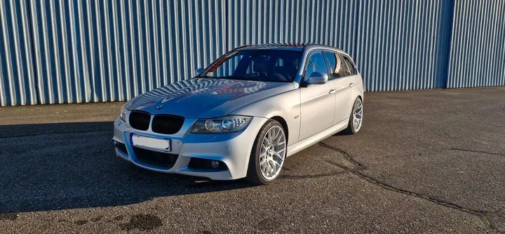 BMW 335