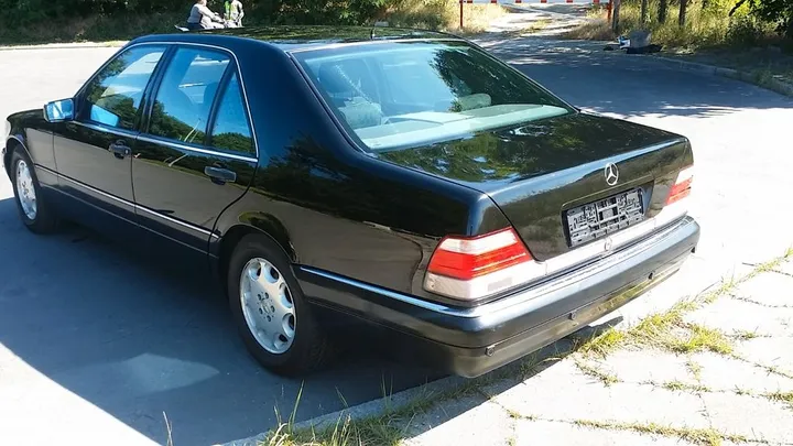 Mercedes-Benz S 280