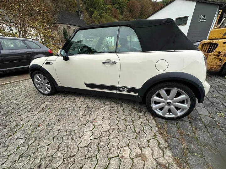 MINI Cooper S Cabrio