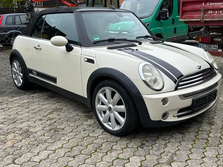MINI Cooper S Cabrio