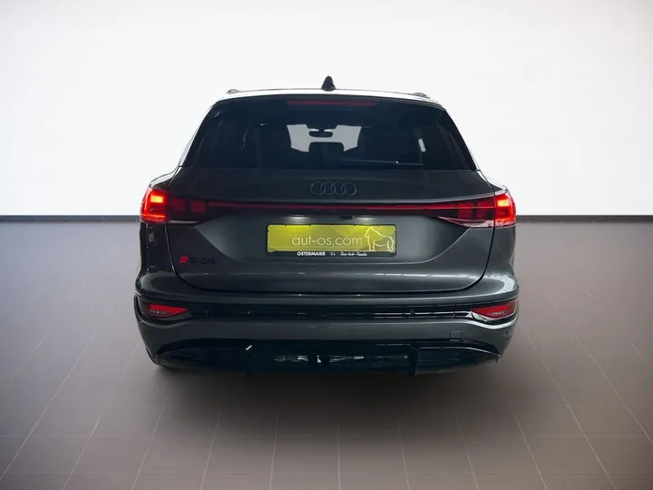 Audi SQ6 e-tron