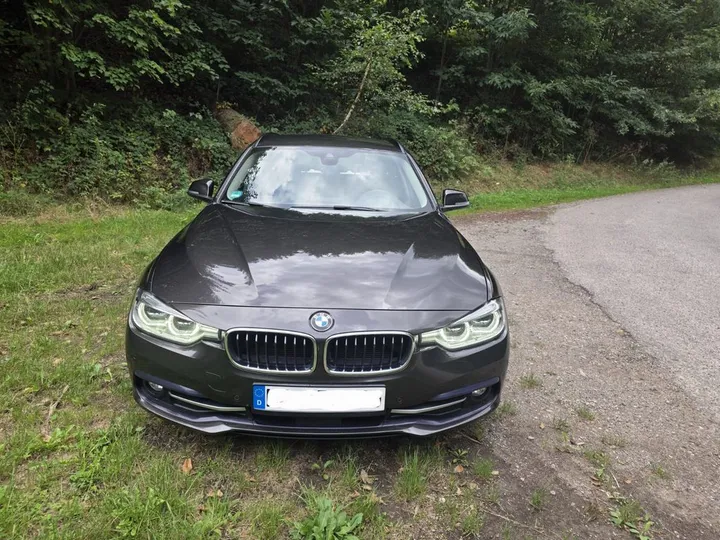 BMW 320