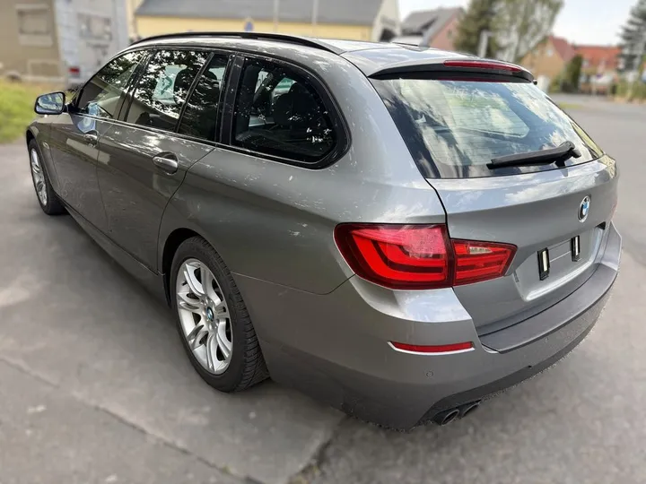 BMW 525