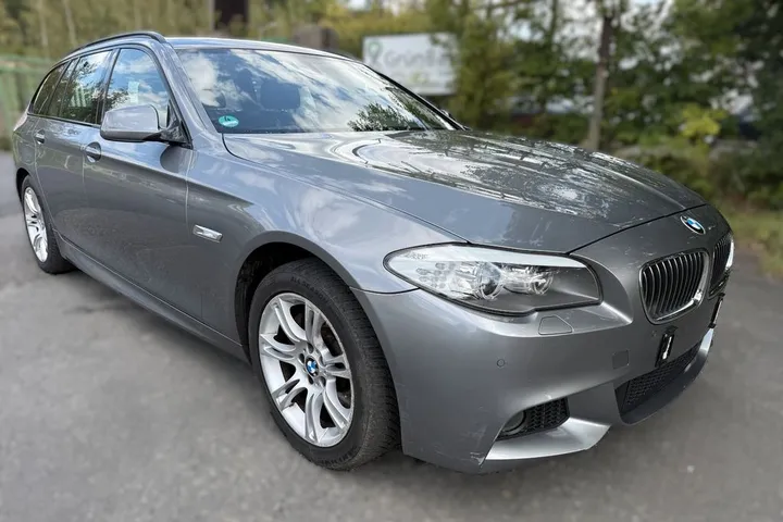 BMW 525