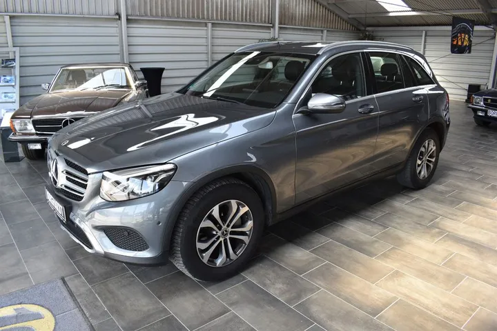 Mercedes-Benz GLC 220