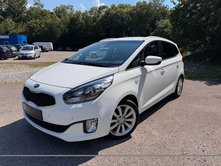 Kia Carens