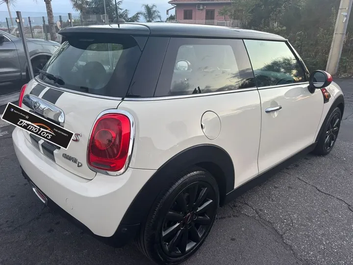 MINI One D