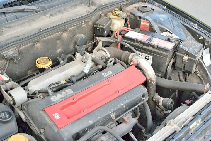 Saab 9000