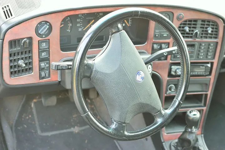 Saab 9000