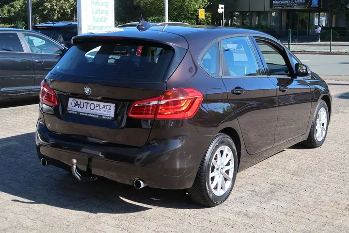 BMW 220