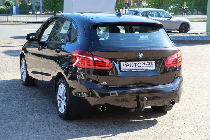 BMW 220