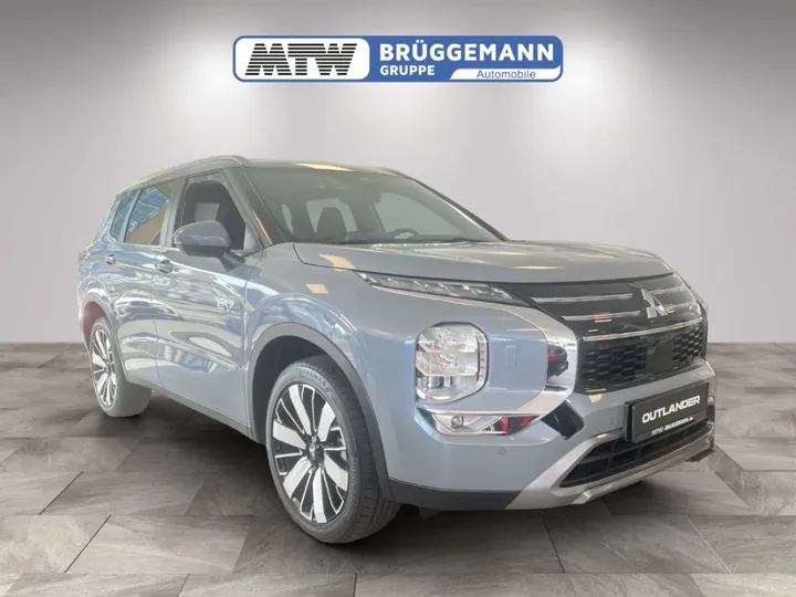 Mitsubishi Plug-in Hybrid Outlander