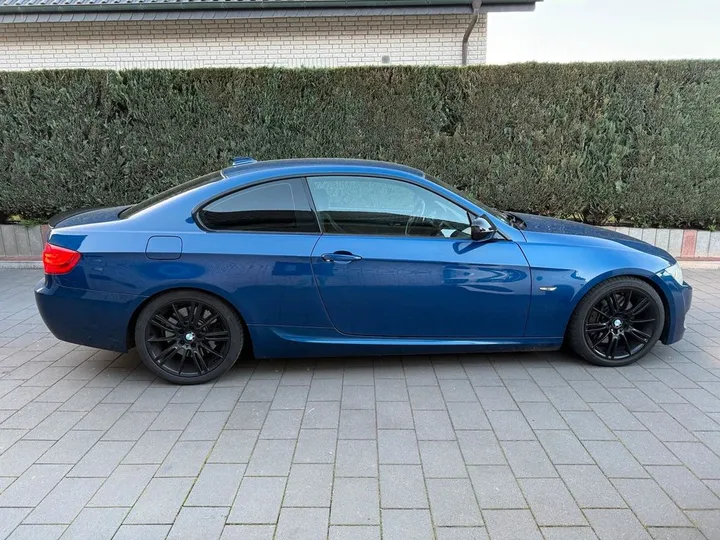 BMW 335