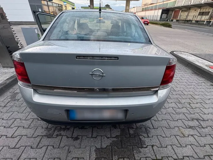 Opel Vectra