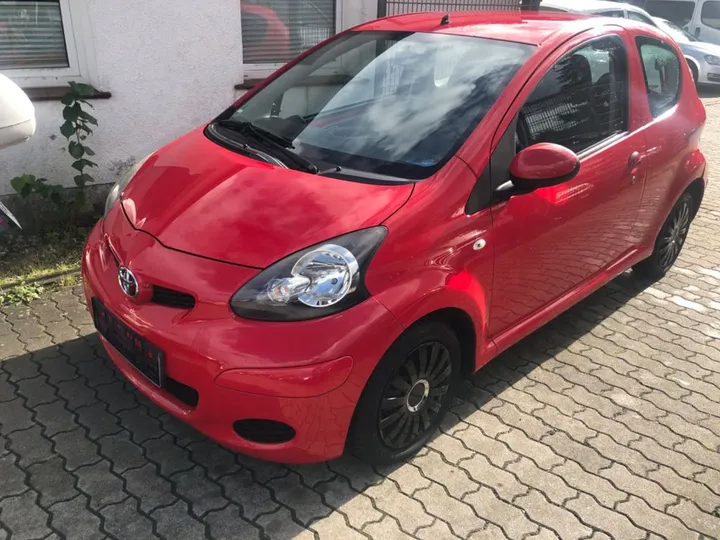 Toyota Aygo (X)