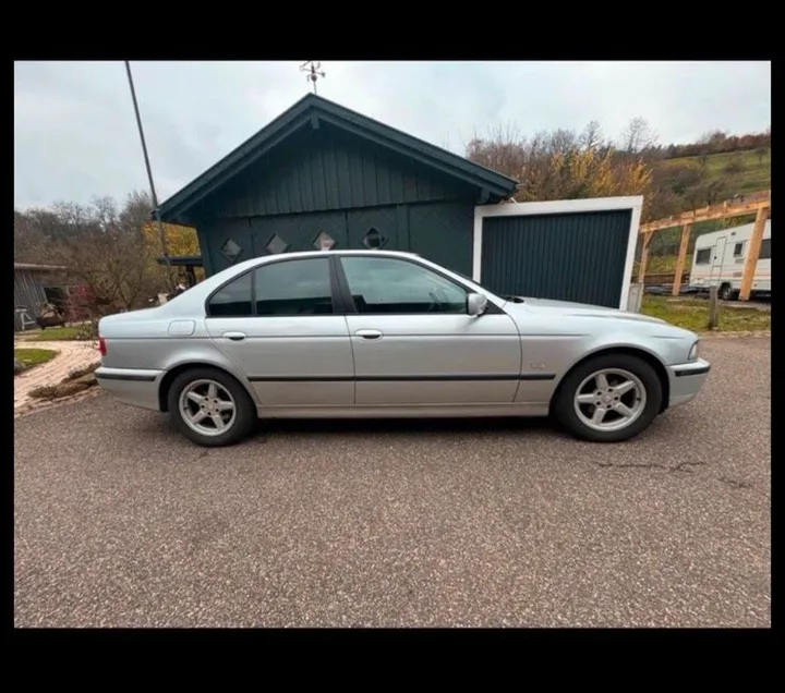 BMW 535