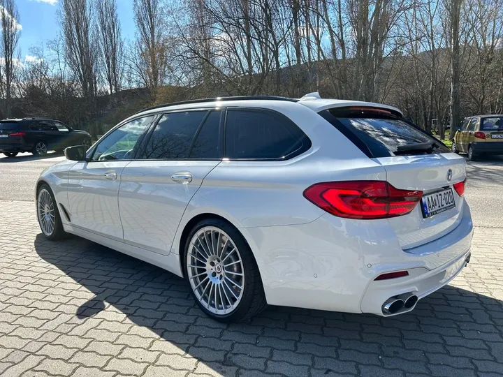 ALPINA B5