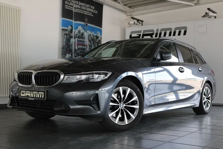 BMW 320