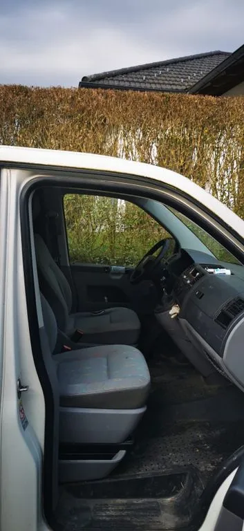 Volkswagen T5 Transporter