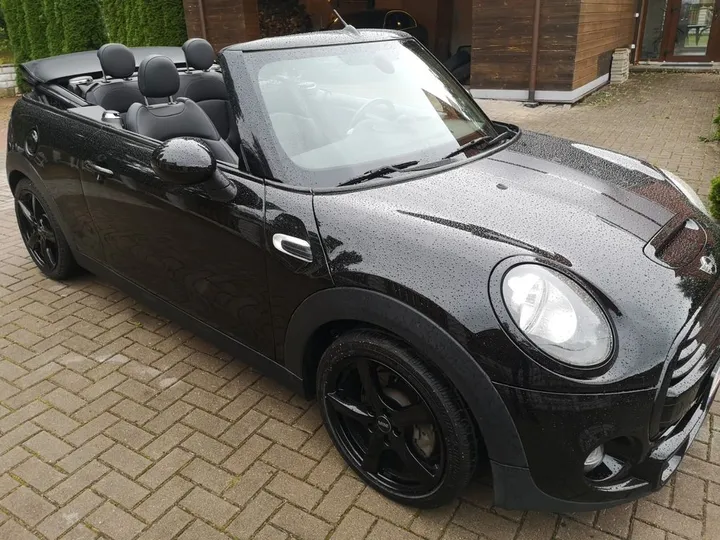 MINI Cooper S Cabrio