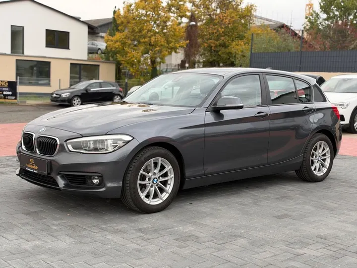 BMW 120