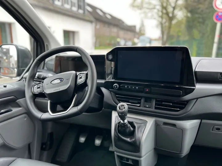 Ford Tourneo Custom