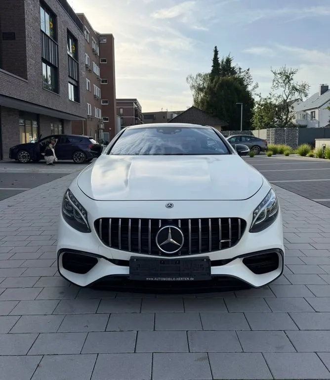 Mercedes-Benz S 63 AMG