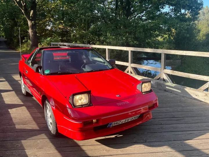 Toyota MR 2