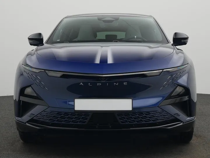 Alpine A390