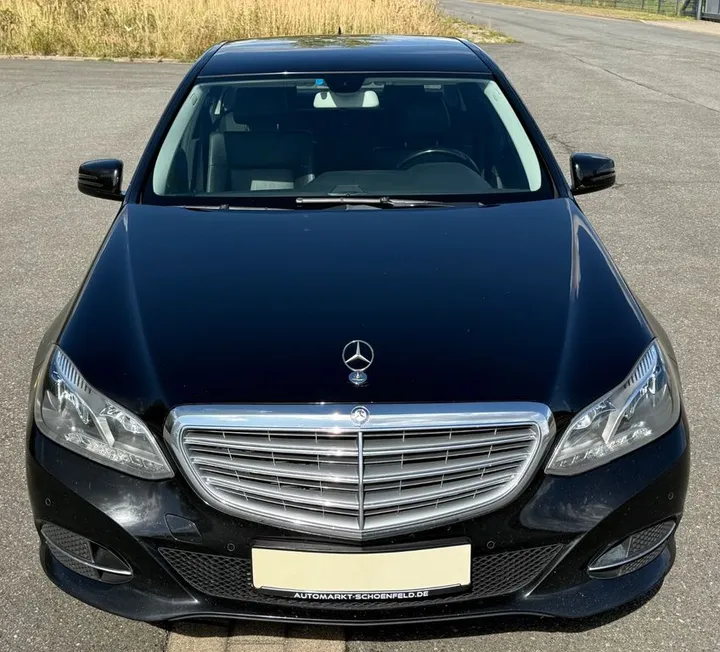 Mercedes-Benz E 220